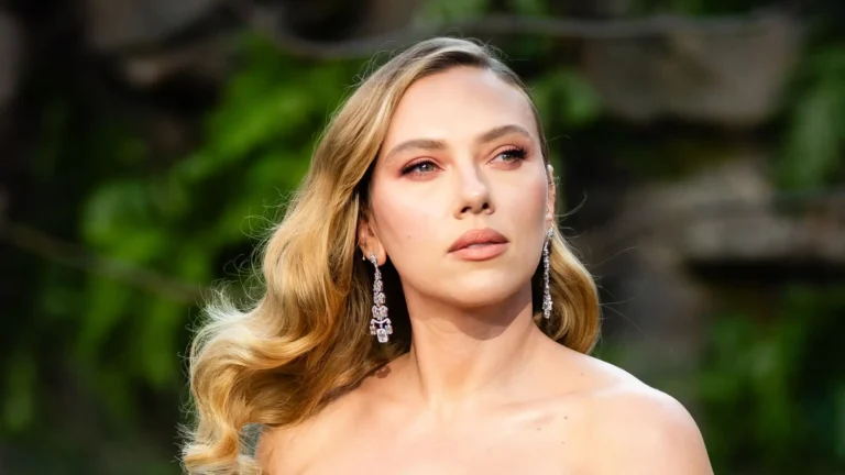 Inside Scarlett Johansson’s Lifestyle: Fitness Routine, Diet Plan, and Success Story Inside Scarlett Johansson's Lifestyle: Fitness Routine, Diet Plan & Success Story