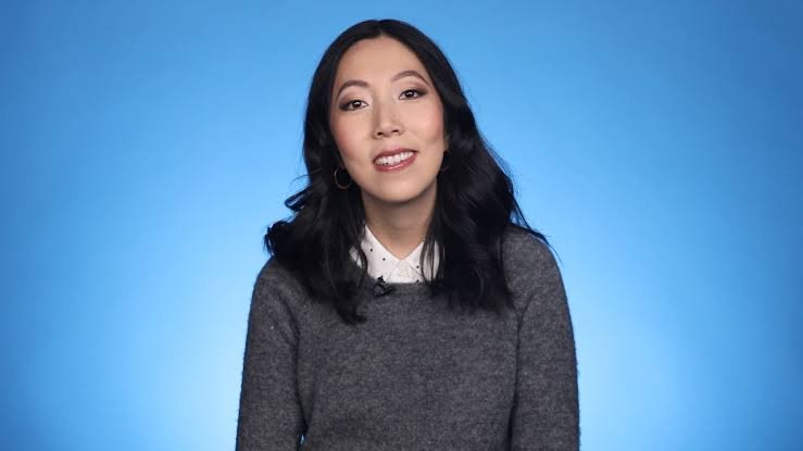 Helped Shape Facebook’s User Experience During Hypergrowth: The Story of Julie Zhuo Helped Shape Facebook's User Experience During Hypergrowth | Julie Zhuo Story